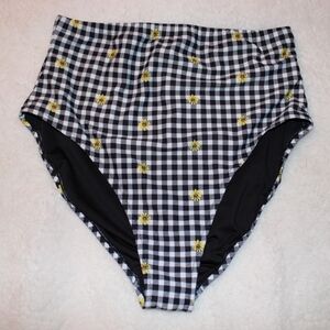 Old Navy High-cut, High-waisted Swim Bottom (XL)